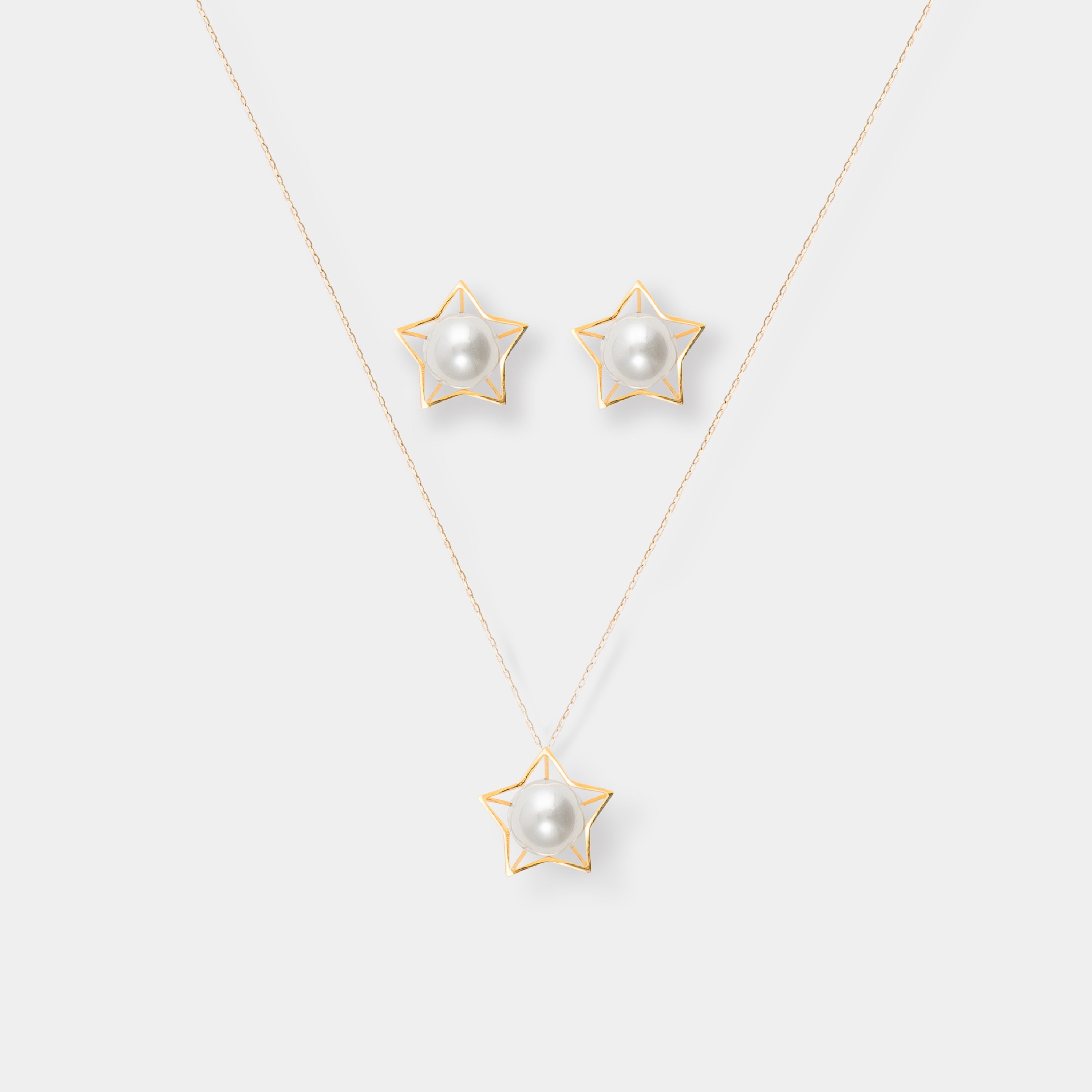 Golden Star Pearl Necklace